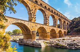 Pont du Gard © Nickolay Stanev (Shutterstock.com)